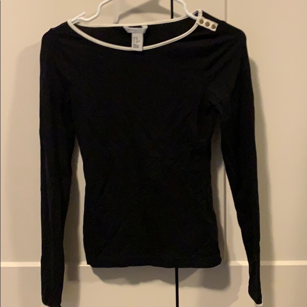 H&M black long sleeved top